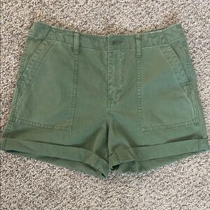 Madewell Women's Green Casual Shorts
